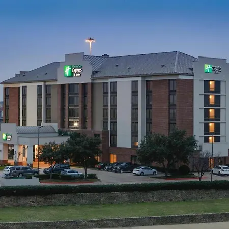 Holiday Inn Express & Suites